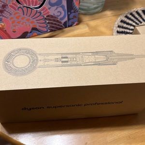 NEW IN BOX Dyson Supersonic Professional hair dryer
